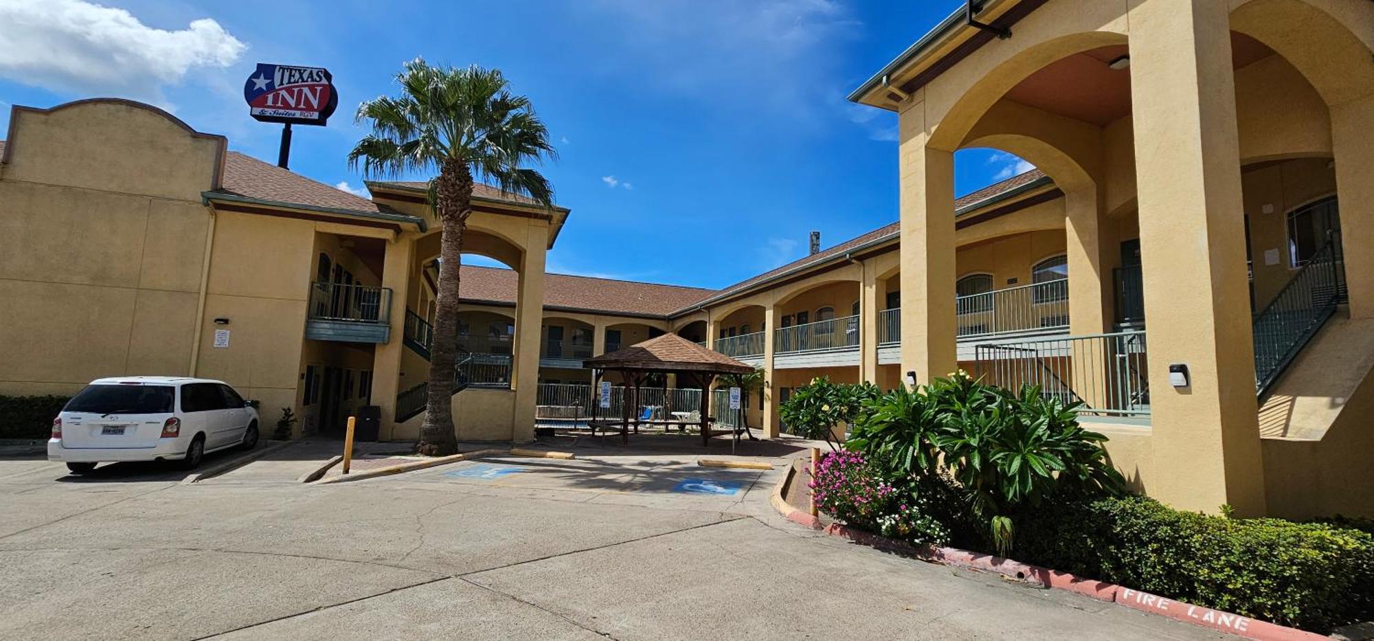 Texas Inn And Suites Rgv エディンバーグ エクステリア 写真