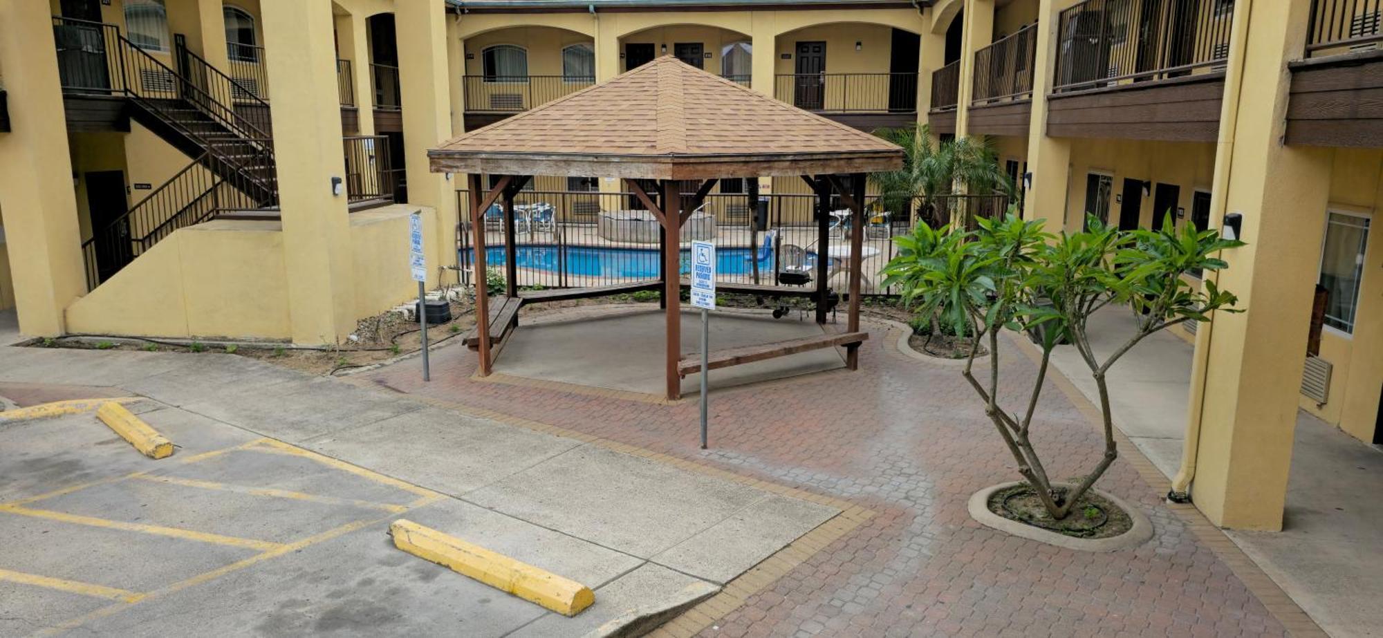 Texas Inn And Suites Rgv エディンバーグ エクステリア 写真