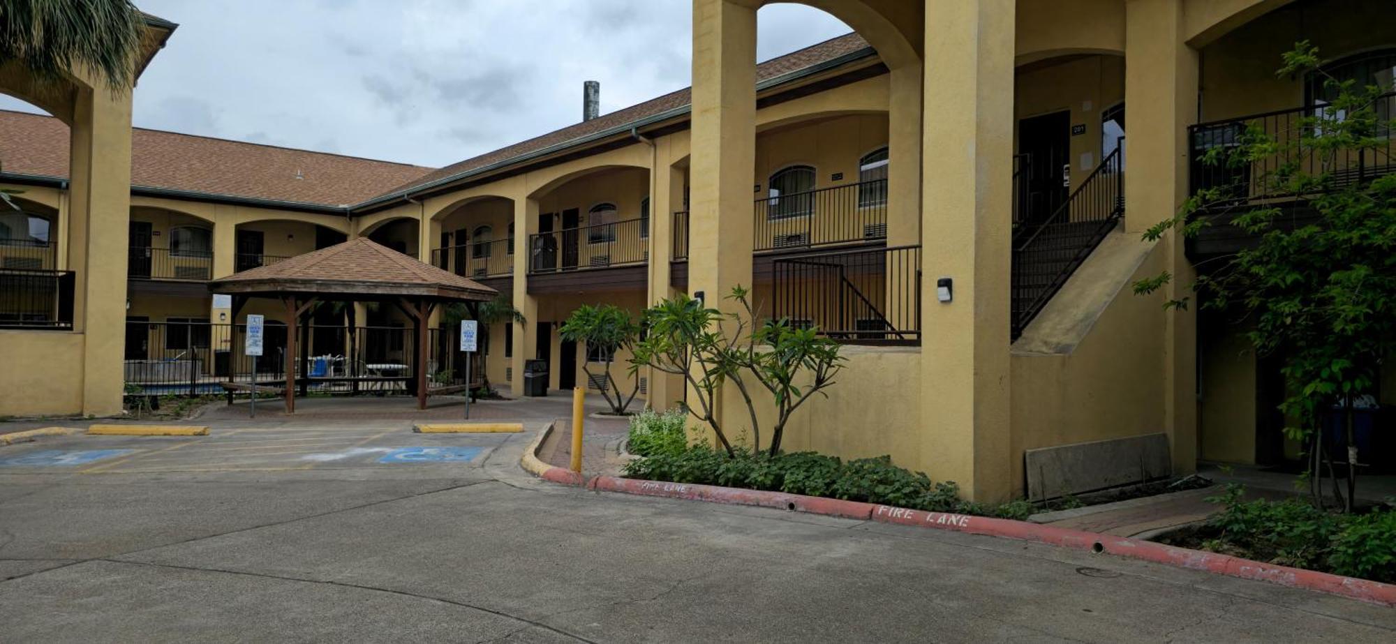 Texas Inn And Suites Rgv エディンバーグ エクステリア 写真