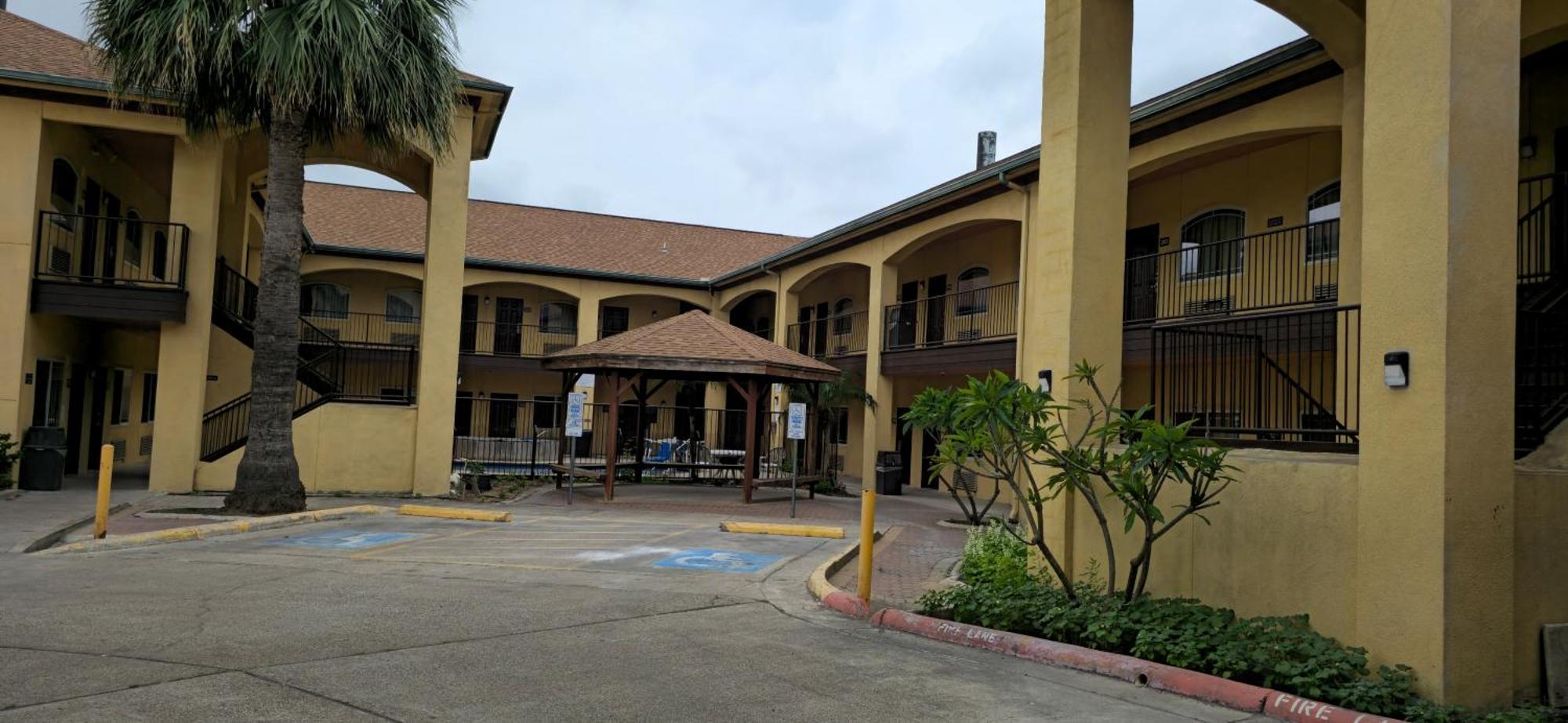 Texas Inn And Suites Rgv エディンバーグ エクステリア 写真