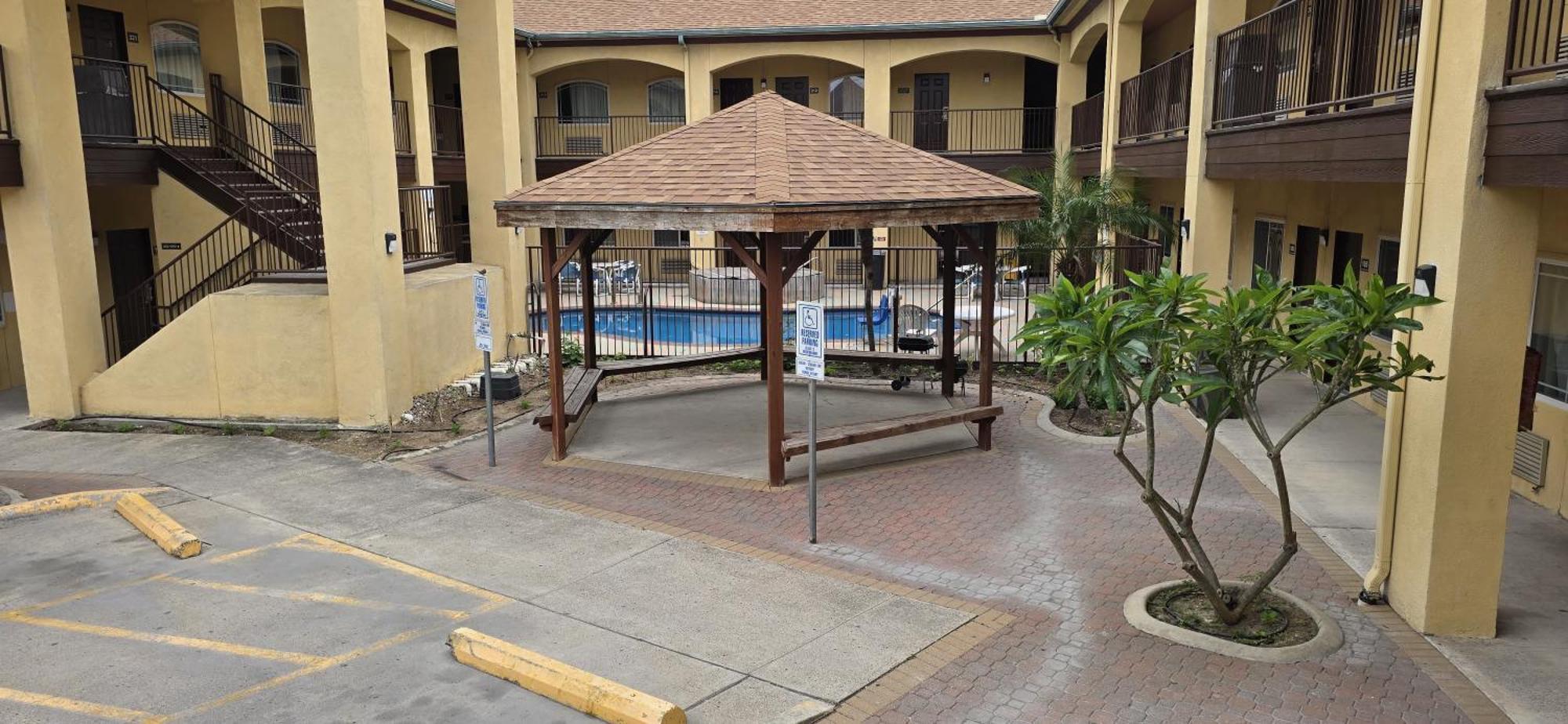 Texas Inn And Suites Rgv エディンバーグ エクステリア 写真