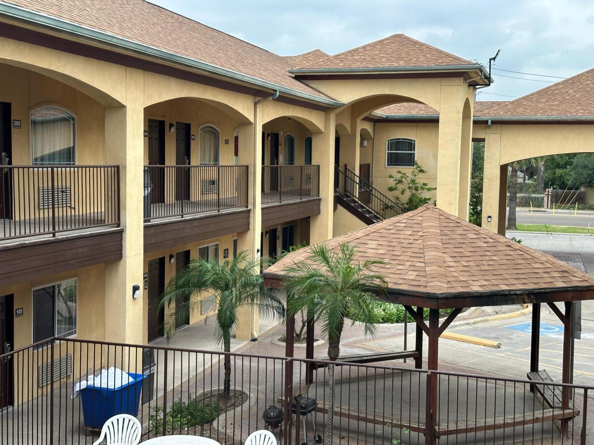 Texas Inn And Suites Rgv エディンバーグ エクステリア 写真